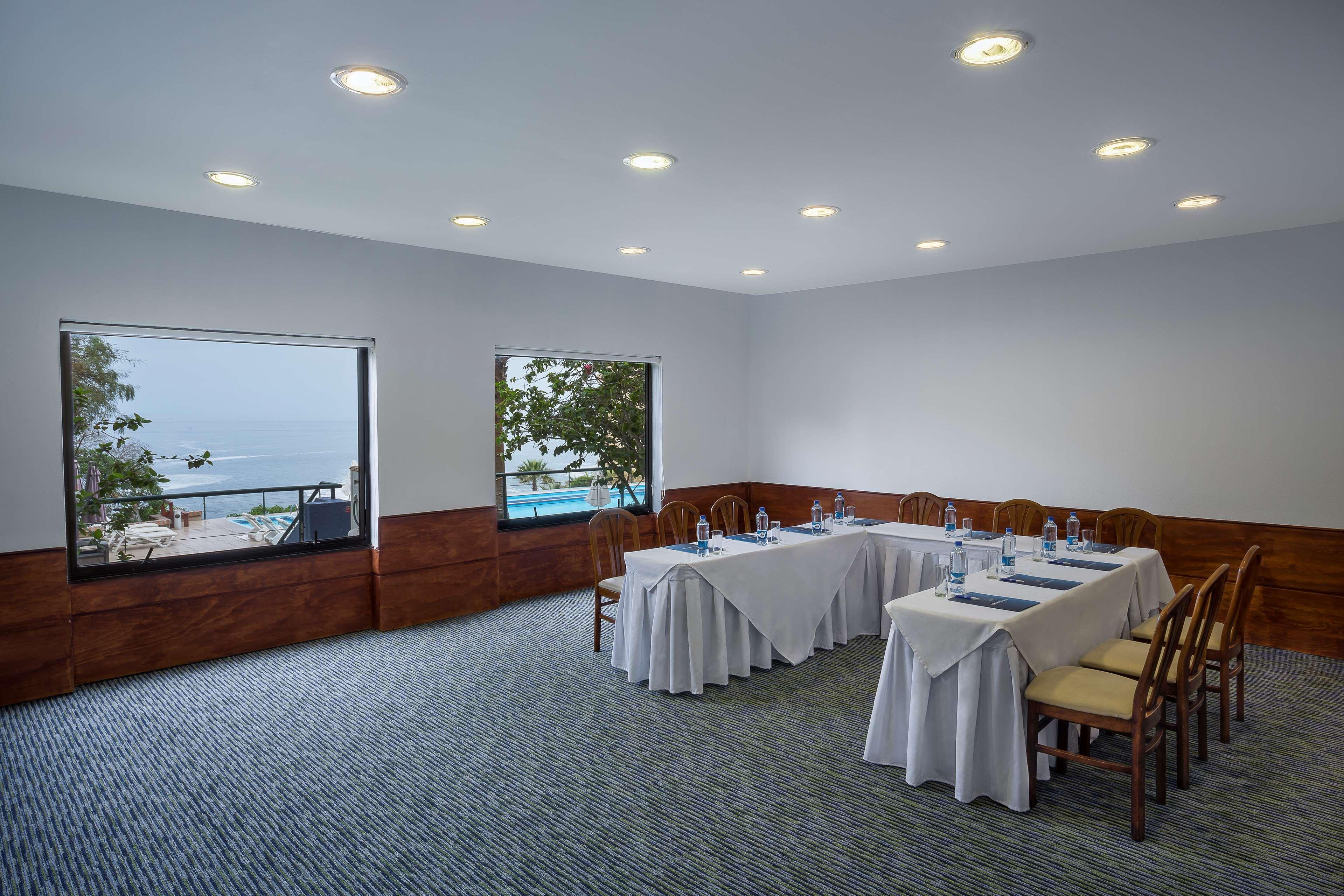 Nh Iquique Costa Hotel Екстериор снимка