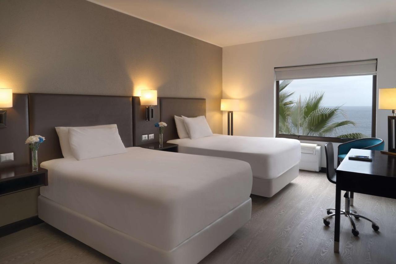 Nh Iquique Costa Hotel Екстериор снимка