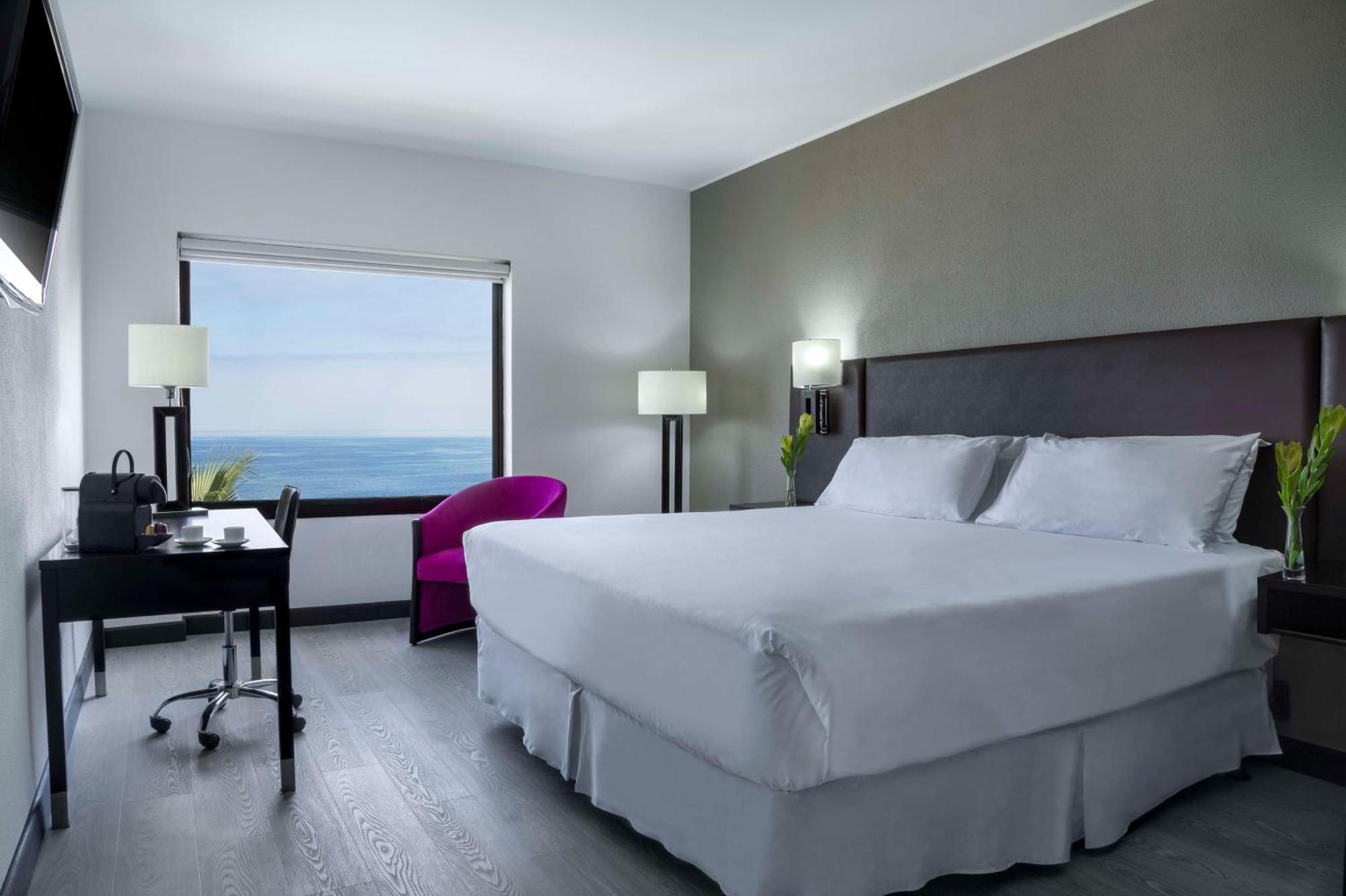Nh Iquique Costa Hotel Екстериор снимка