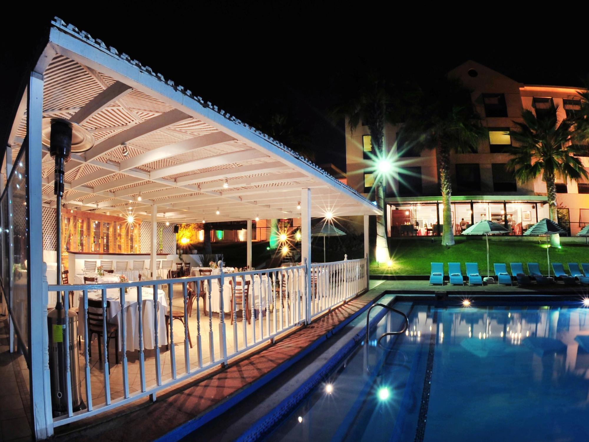 Nh Iquique Costa Hotel Екстериор снимка